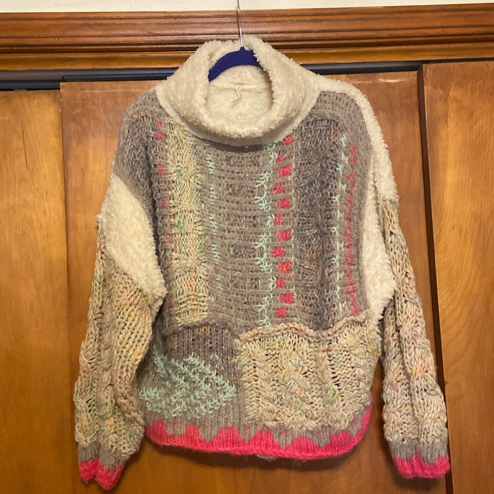 Free People chunky hand knit sweater